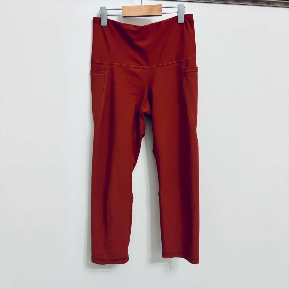 Old Navy Women's Petite Cropped Rust Leggings - Size SP